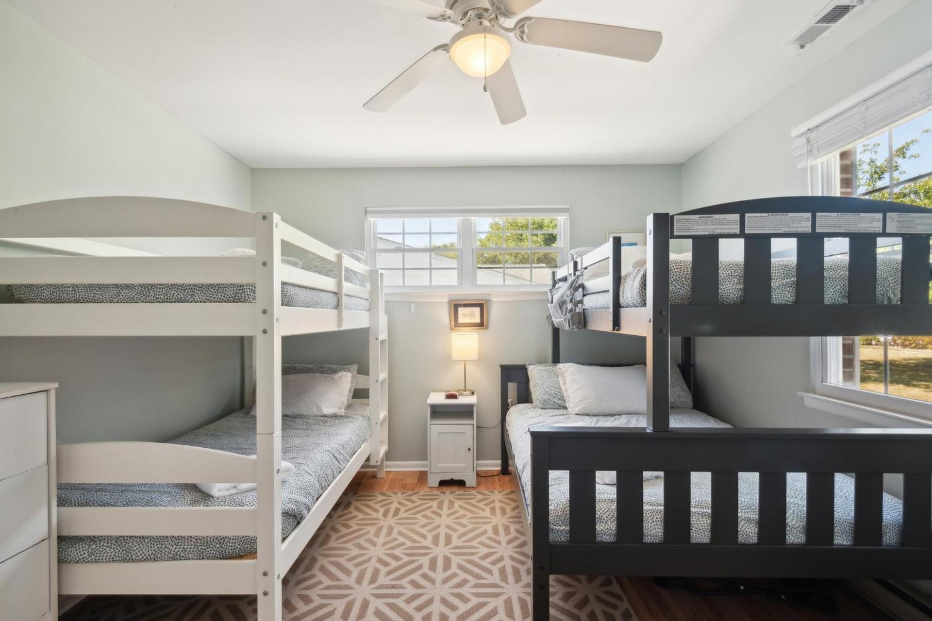 Cozy 2BR Condo - Beachside Bliss with Yard Space condo