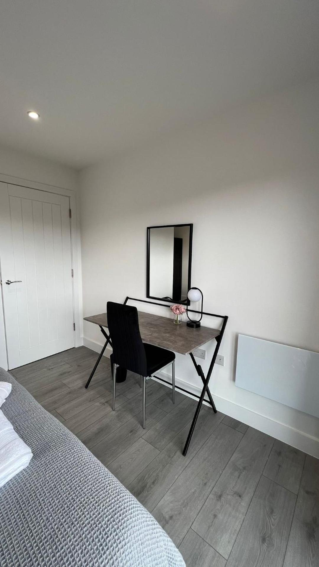 Hemel Apartments - Serenity Suite