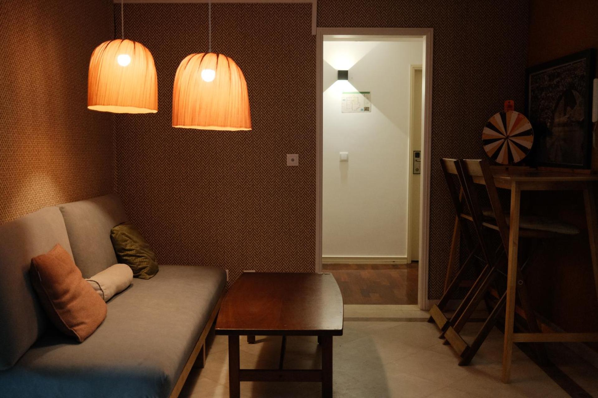 Communal lounge/ TV room