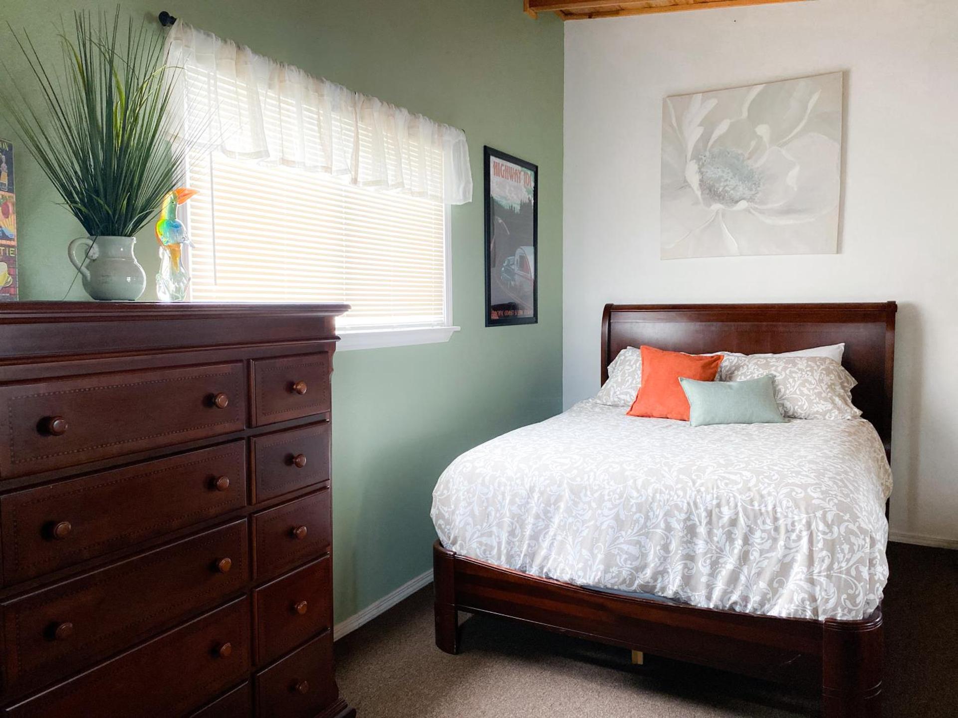 Riverview Cozy Home by the River