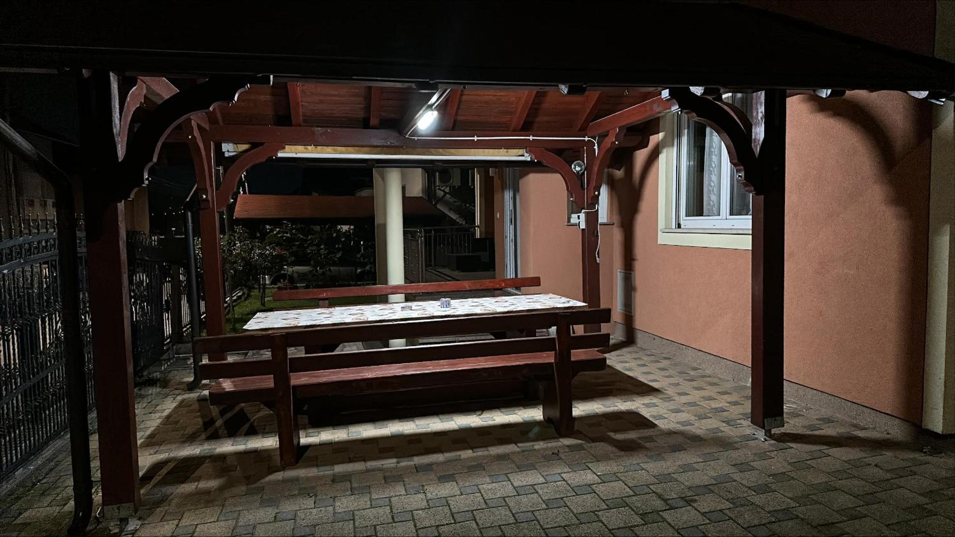 Studio Apartman Karlo