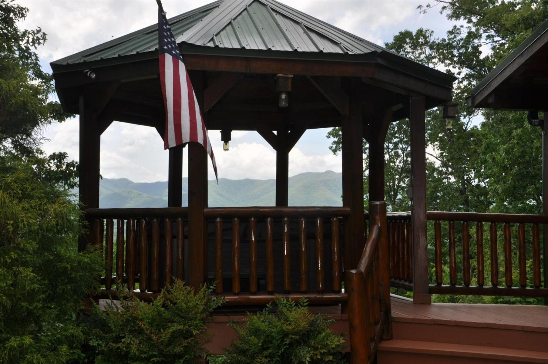 Cherokee Ridge Retreat