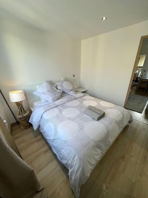 Appart 4 personnes proche PARIS Tour Eiffel