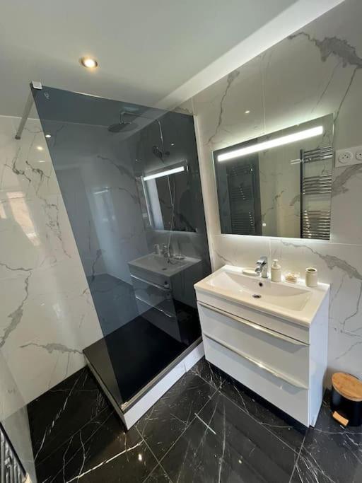 Appart 4 personnes proche PARIS Tour Eiffel