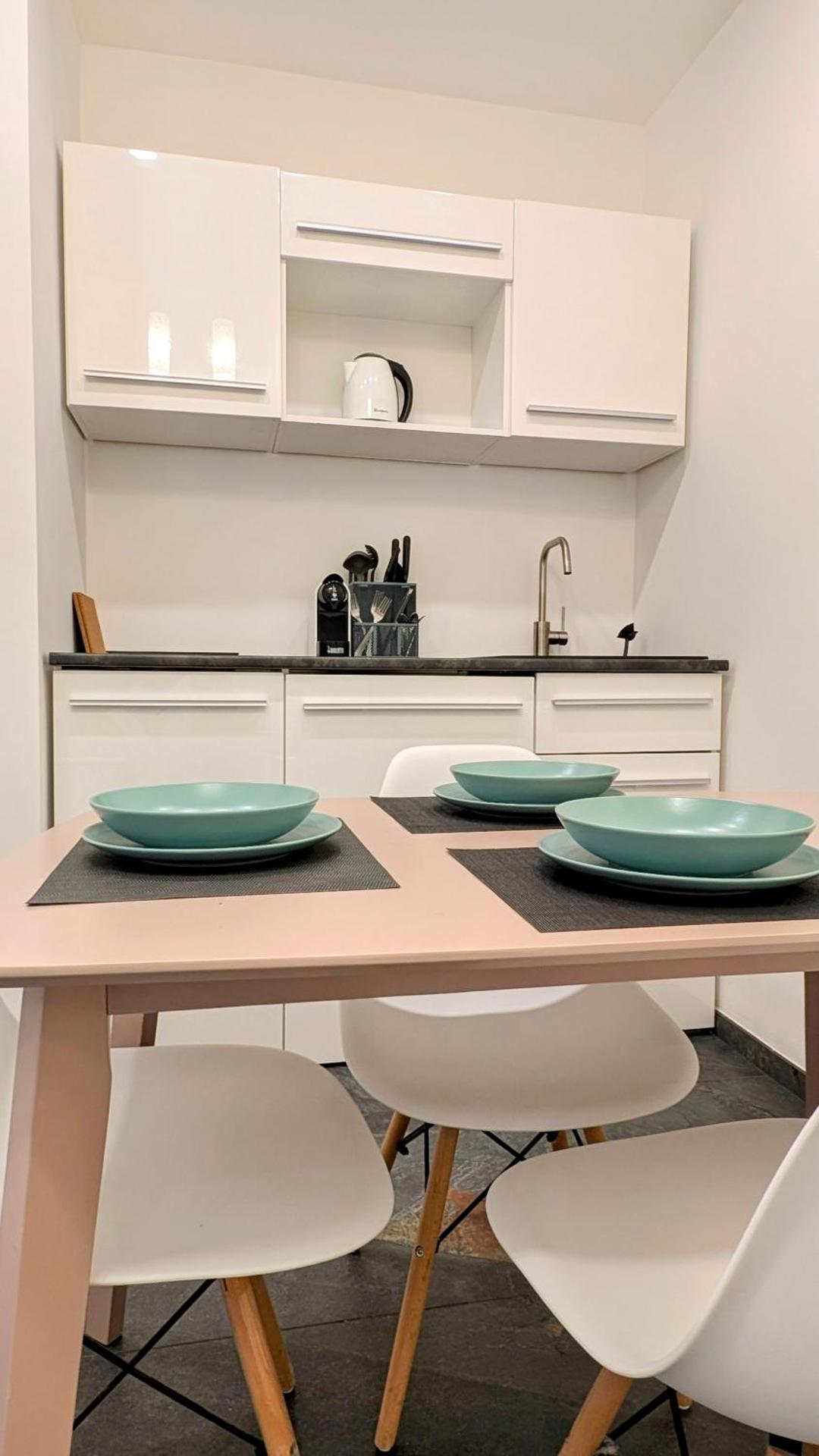 Luxury Gallery Suites