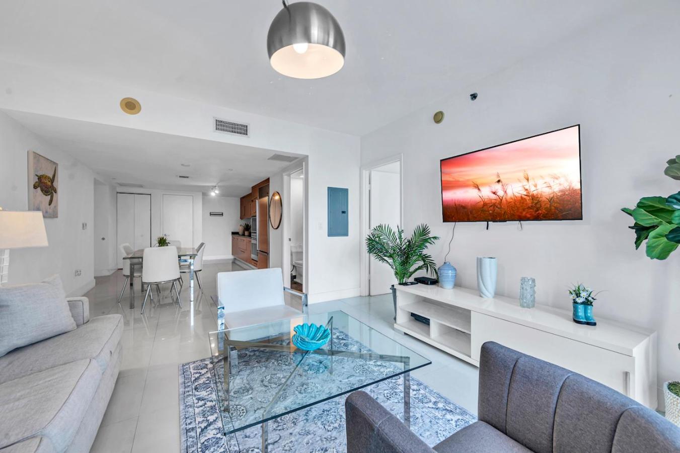 Unique 1BR Icon Brickell WaterViews-Freespa