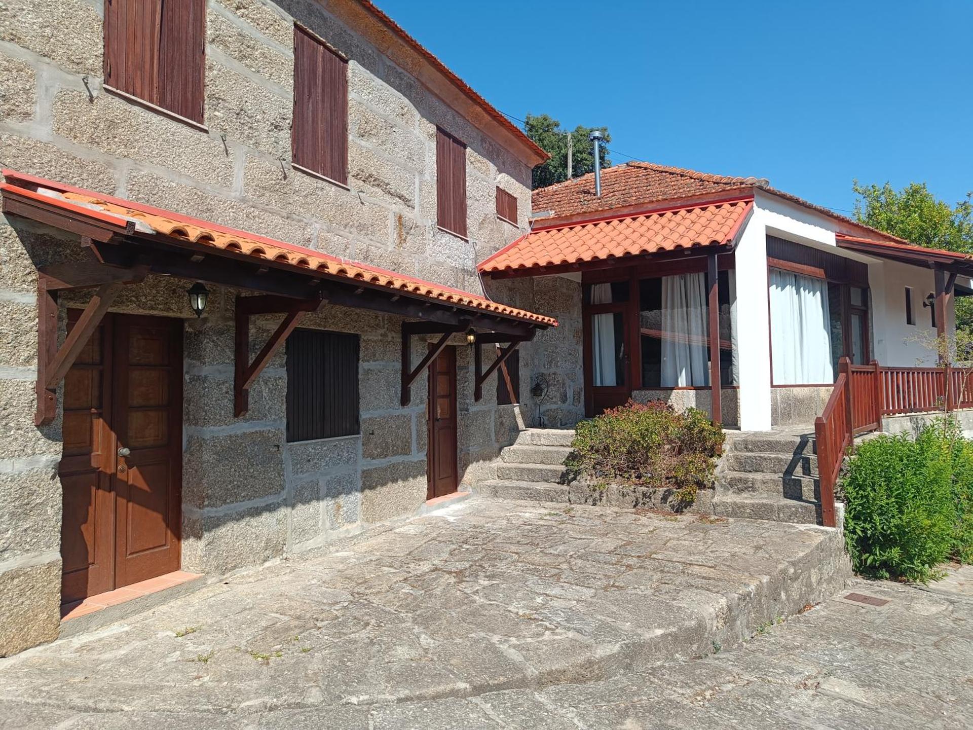 Quinta do Castelo - Pool and Fast Wifi