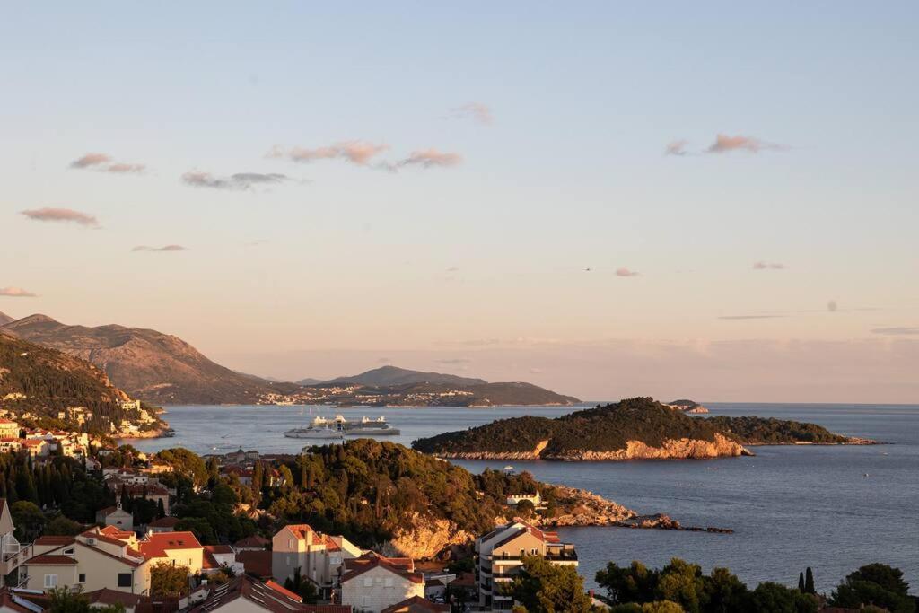 Luxury Two Bedroom Amari Apartment, Dubrovnik