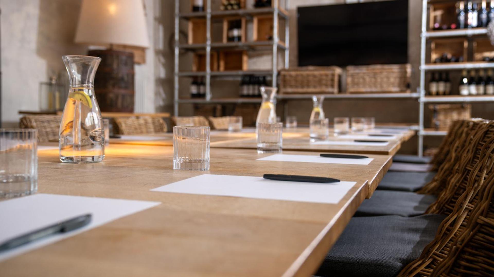 Meeting/conference room