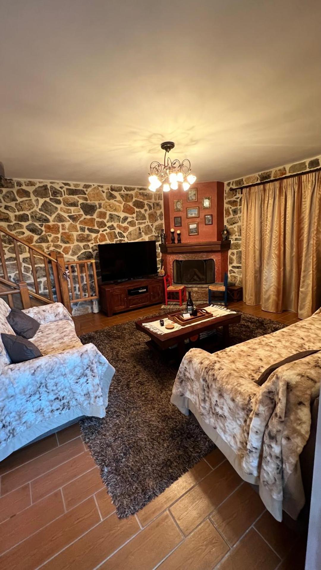 Mountain View - Full Villa