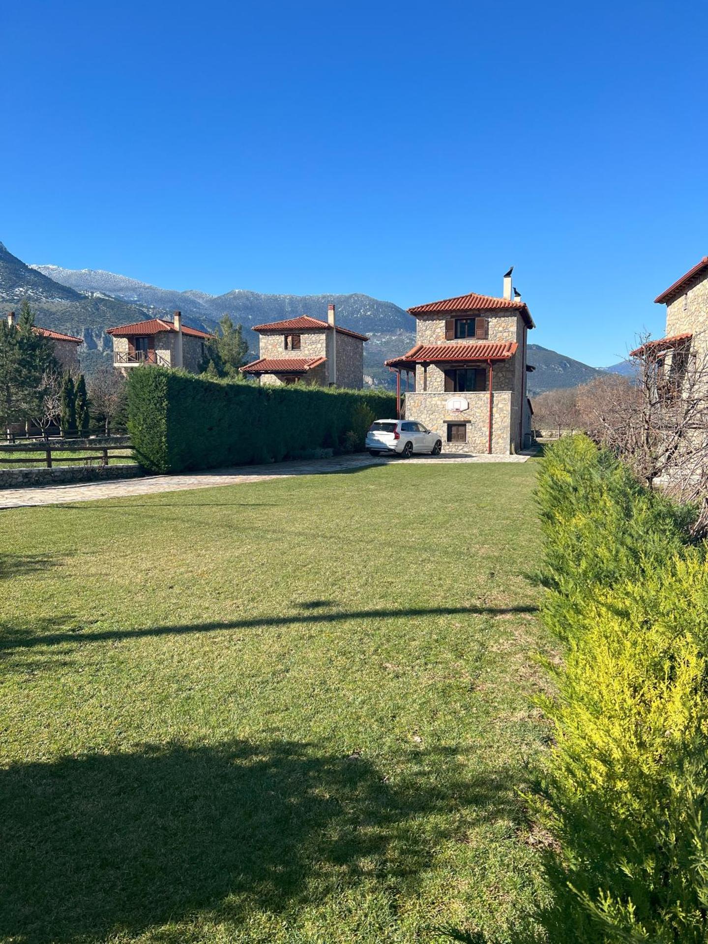 Mountain View - Full Villa