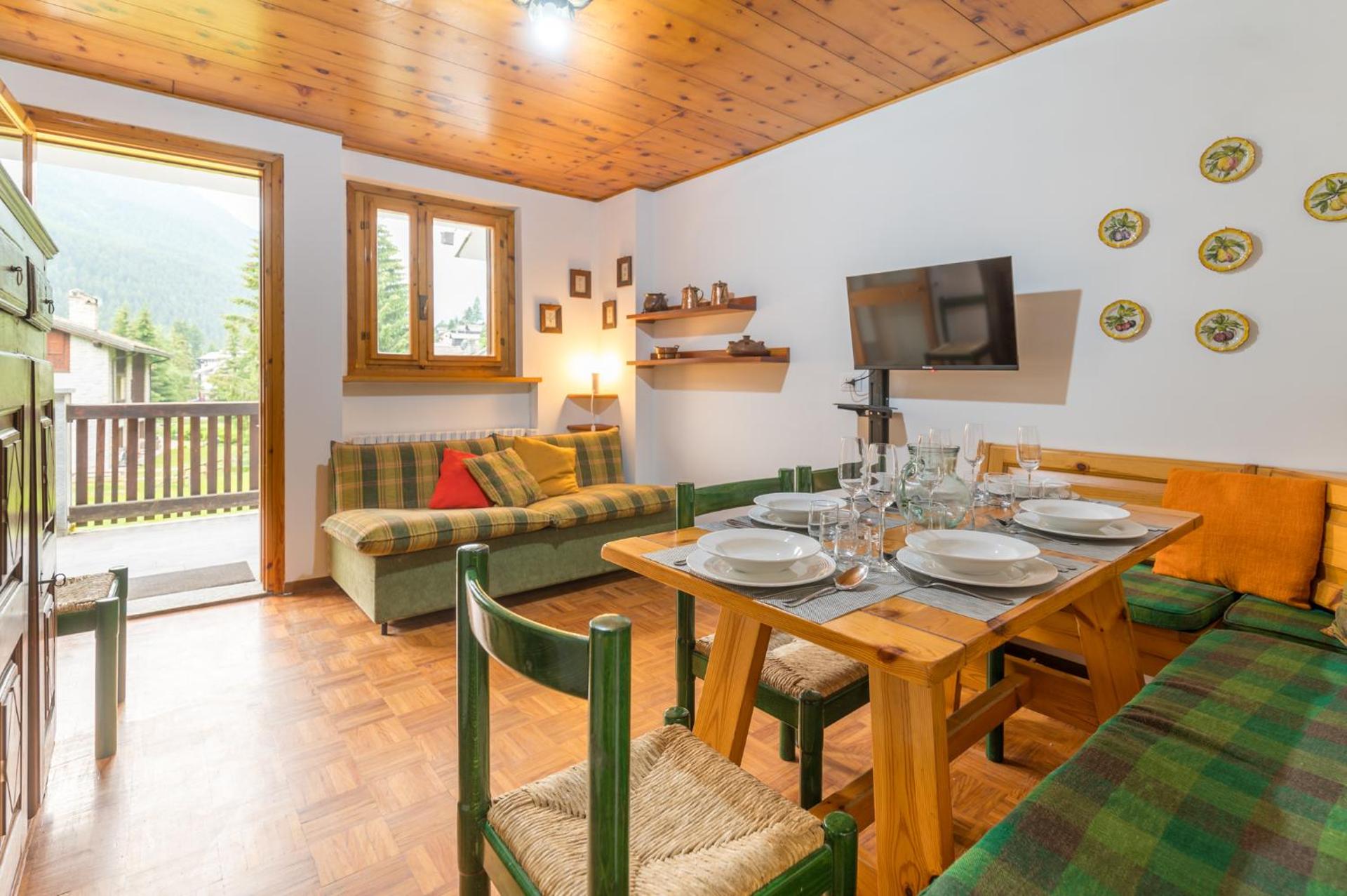 Chez Umbus, centrale e immerso nel verde, grande terrazzo