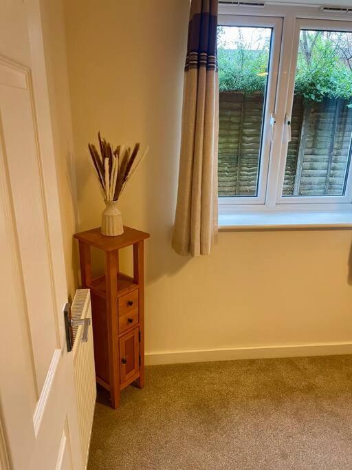 2bdroom city center house Perfect for contractors