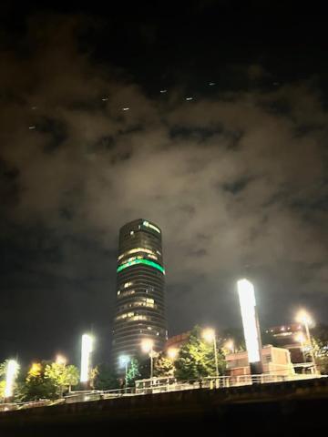 APARTAMENTO NIK en casa chalet con parking y jardin