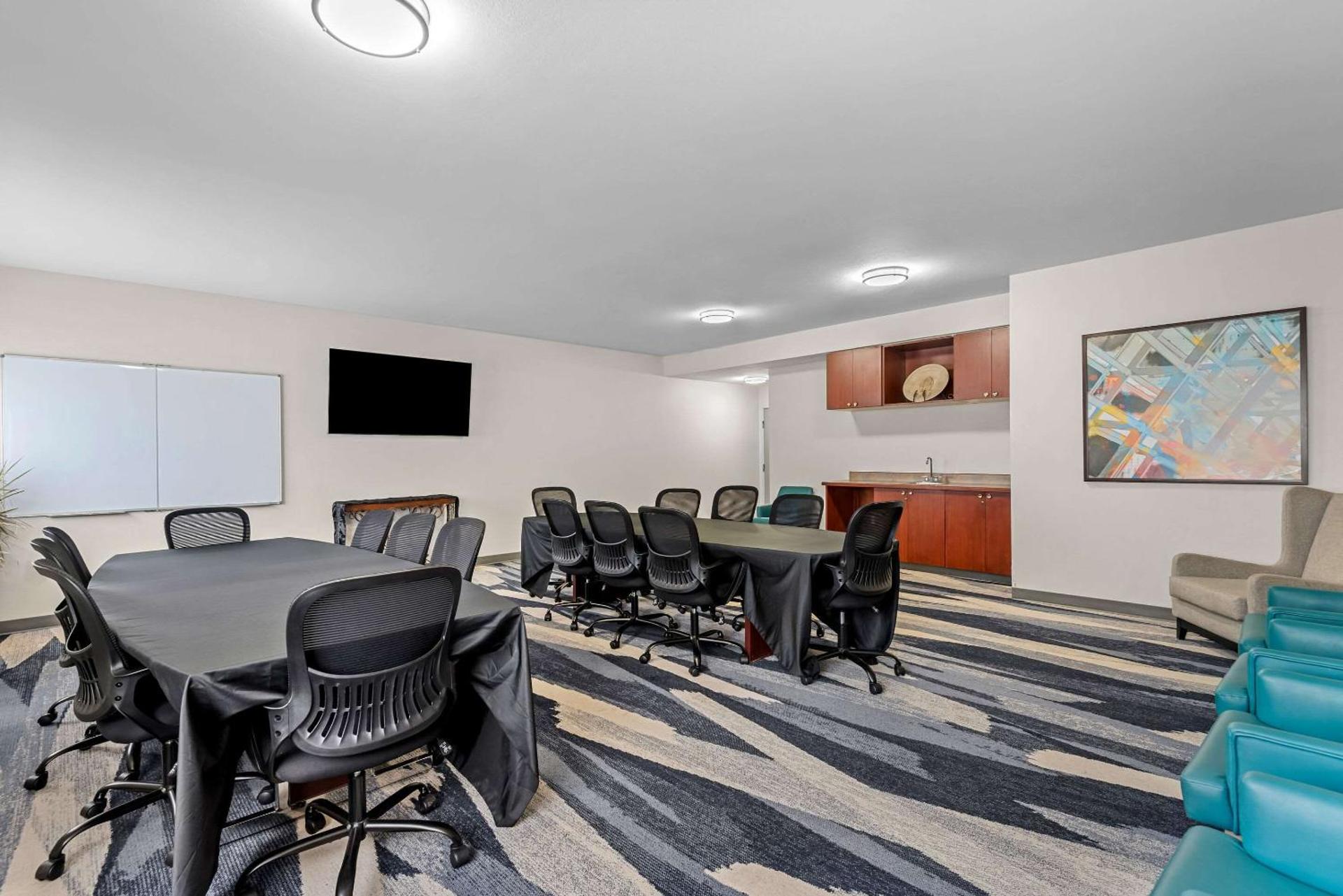Meeting/conference room