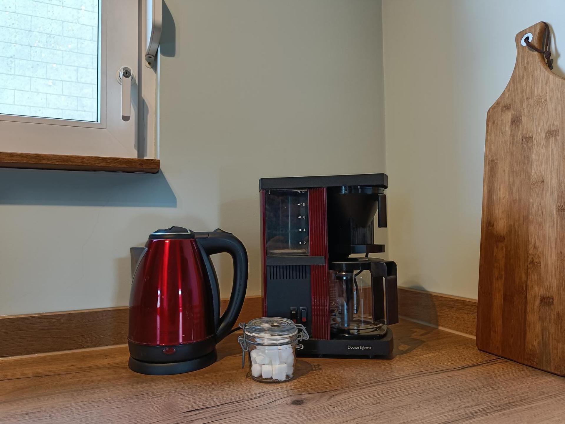 Coffee/tea facilities