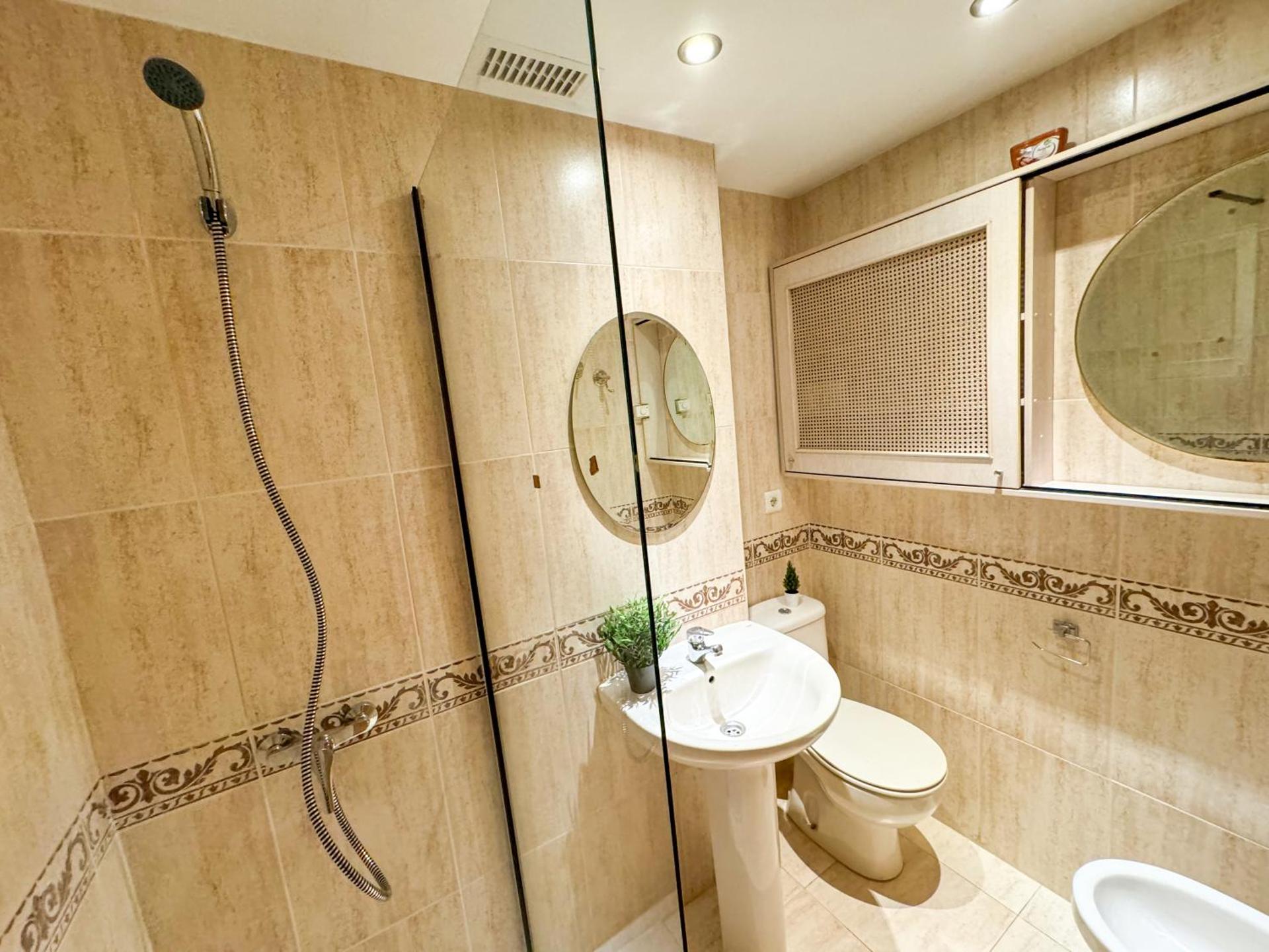 Enjoy El Pilar Turistea