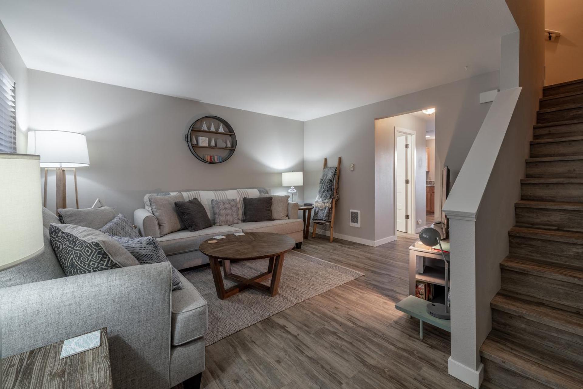 Communal lounge/ TV room