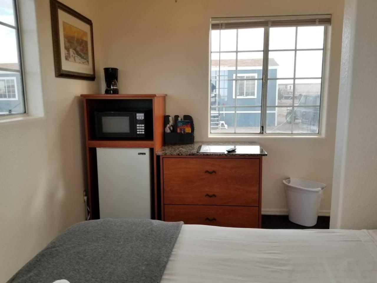 072B Affordable Retreat nr South Rim Sleeps 4- no kitchenette