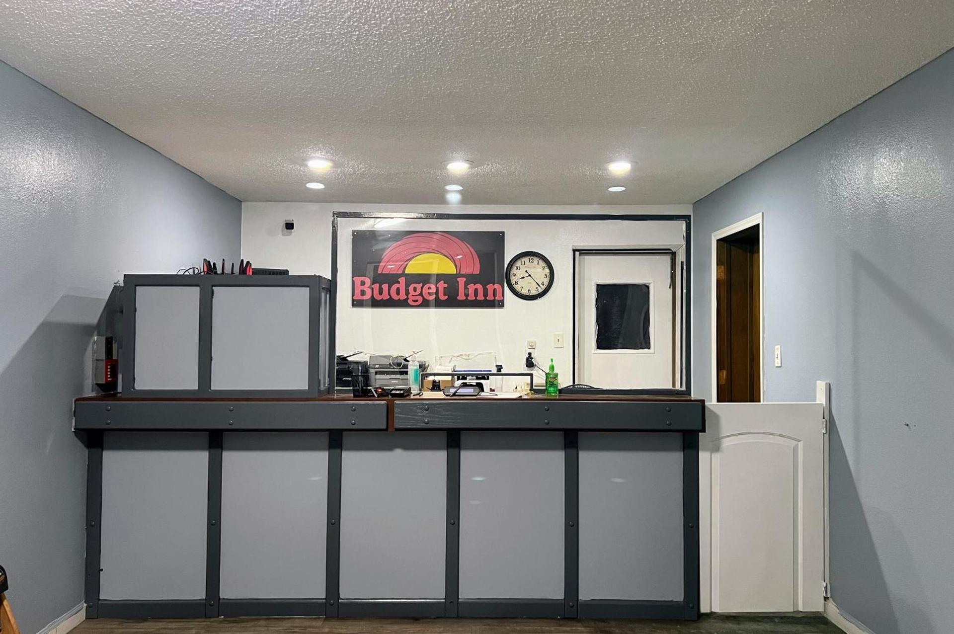 Budget Inn