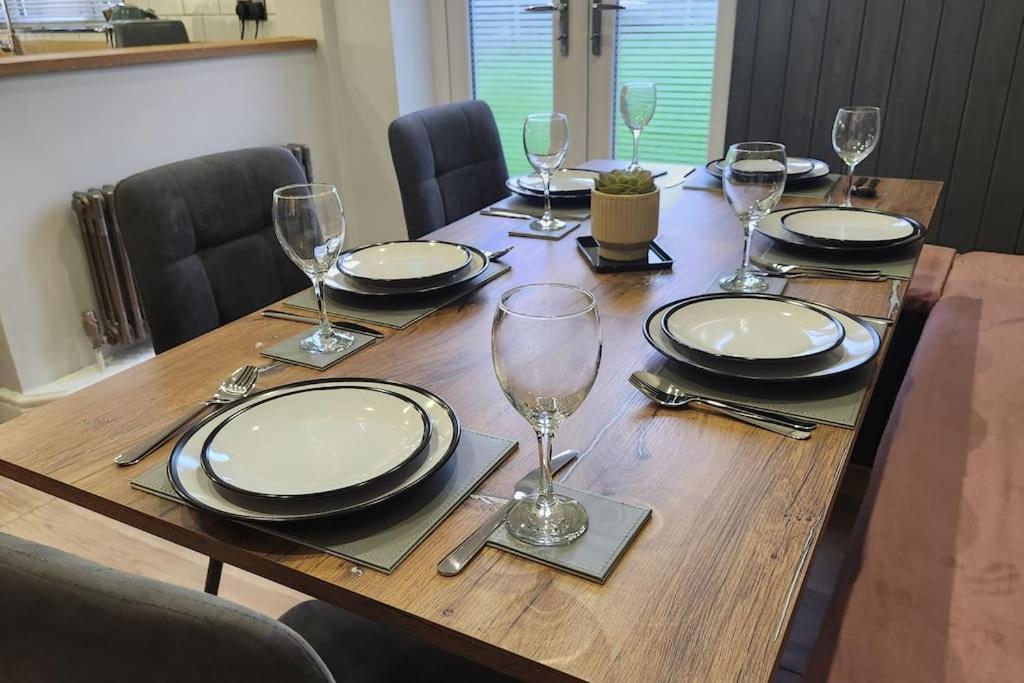 Beautifully Fab 3 bedroom 7 guests house