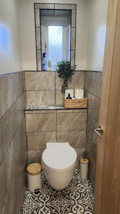 Beautifully Fab 3 bedroom 7 guests house