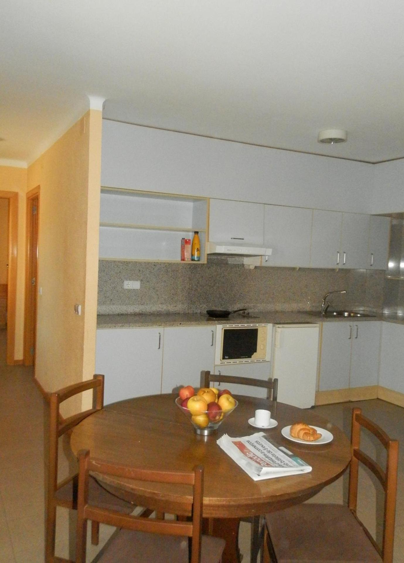 Two-Bedroom Apartment (4-6 Adults)