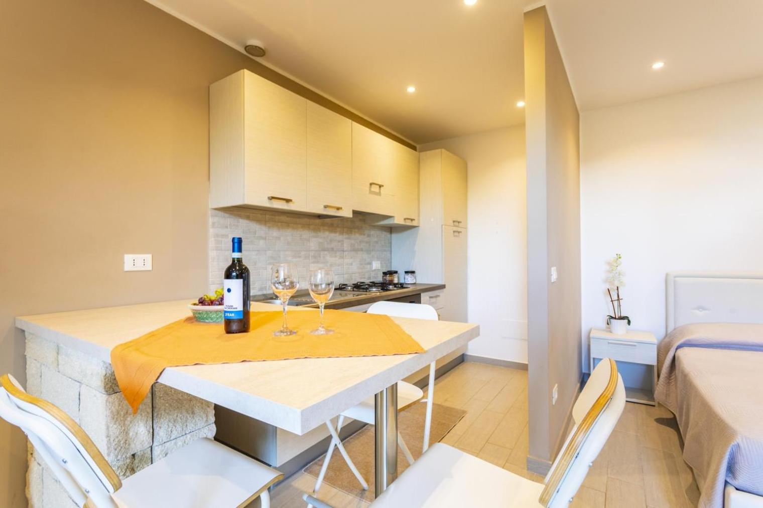 Kitchen or kitchenette