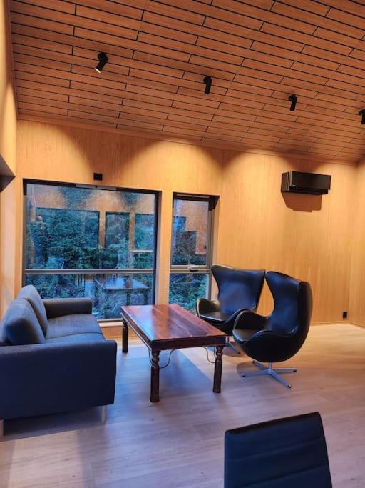 Nyoppført hytte med mulighet til å leie badestamp