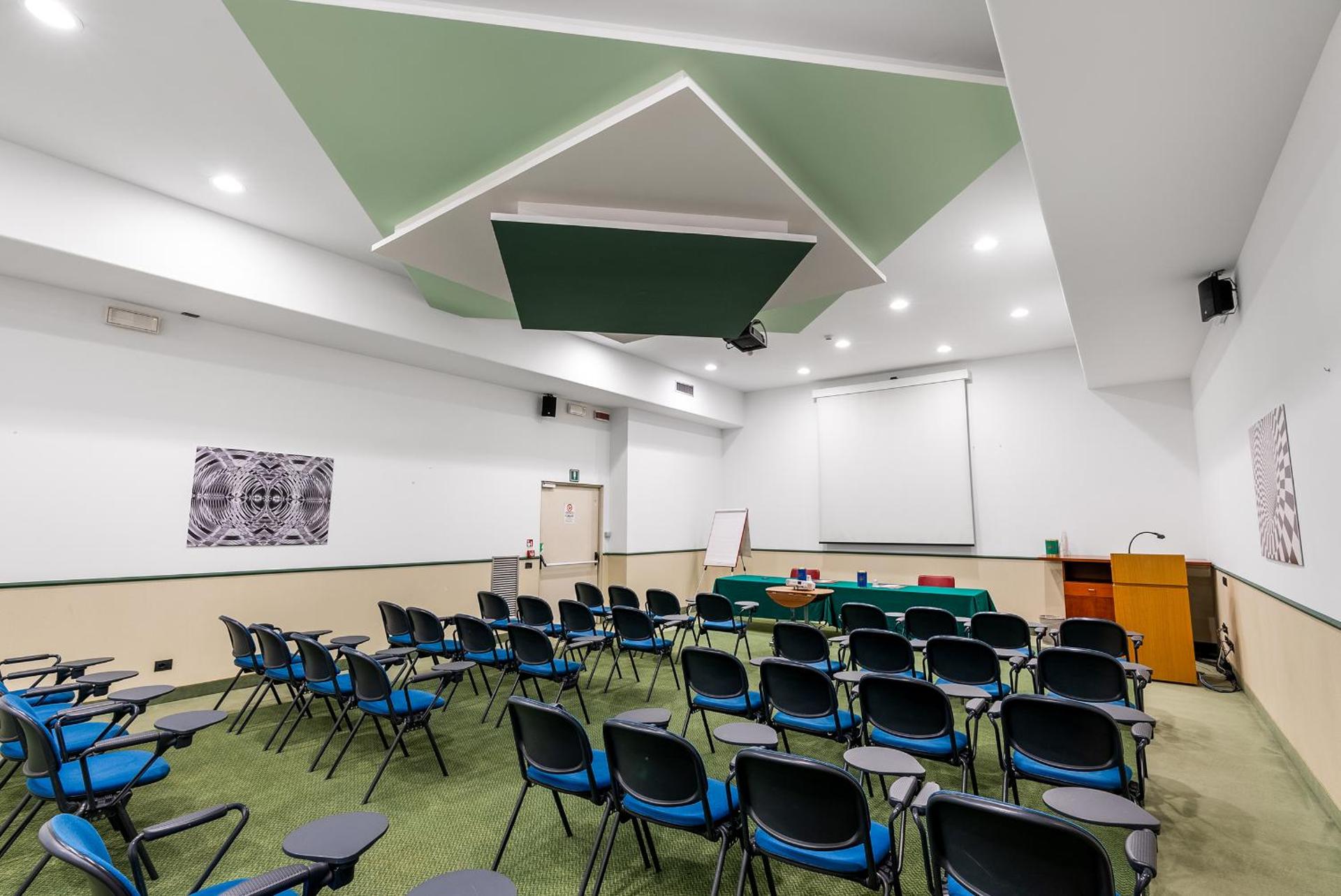 Meeting/conference room