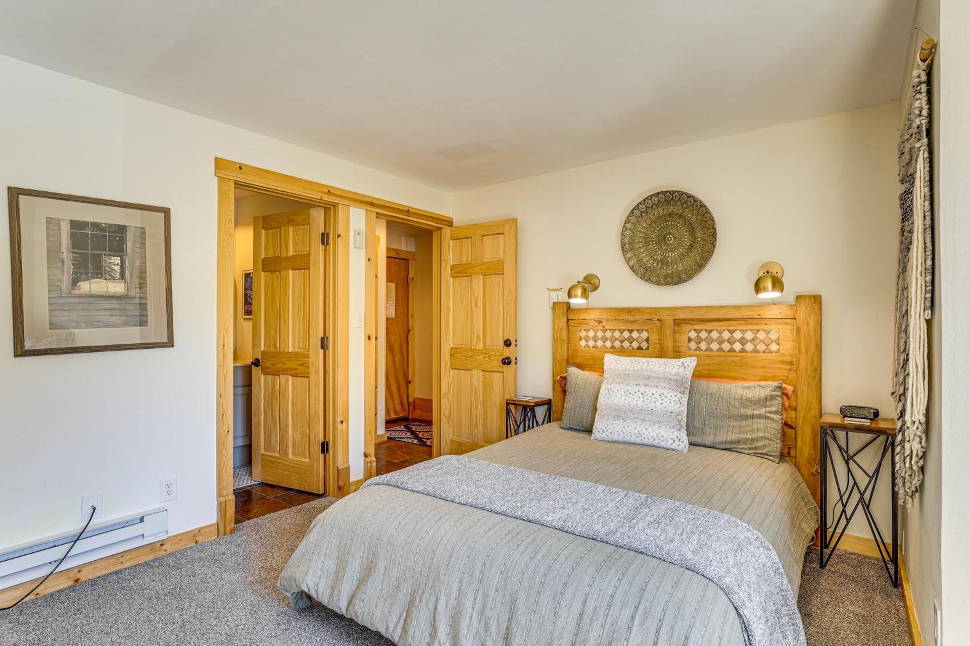 Ski Shuttle and Mountain Views Keystone Resort Home