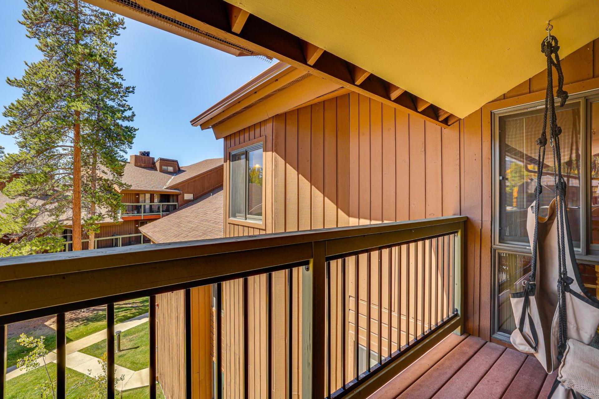 Ski Shuttle and Mountain Views Keystone Resort Home