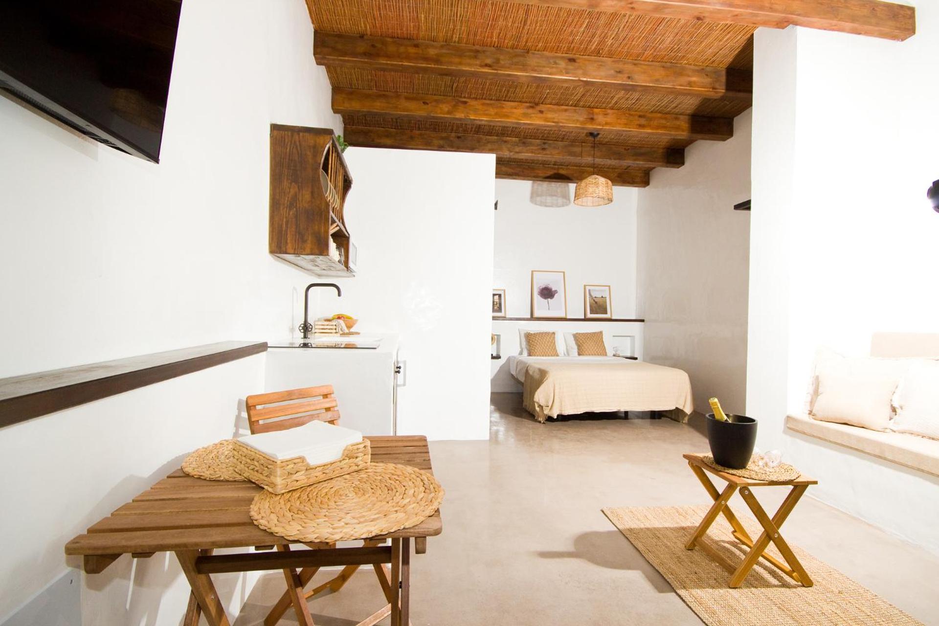 El Charco Lofts - By AZ Rentals