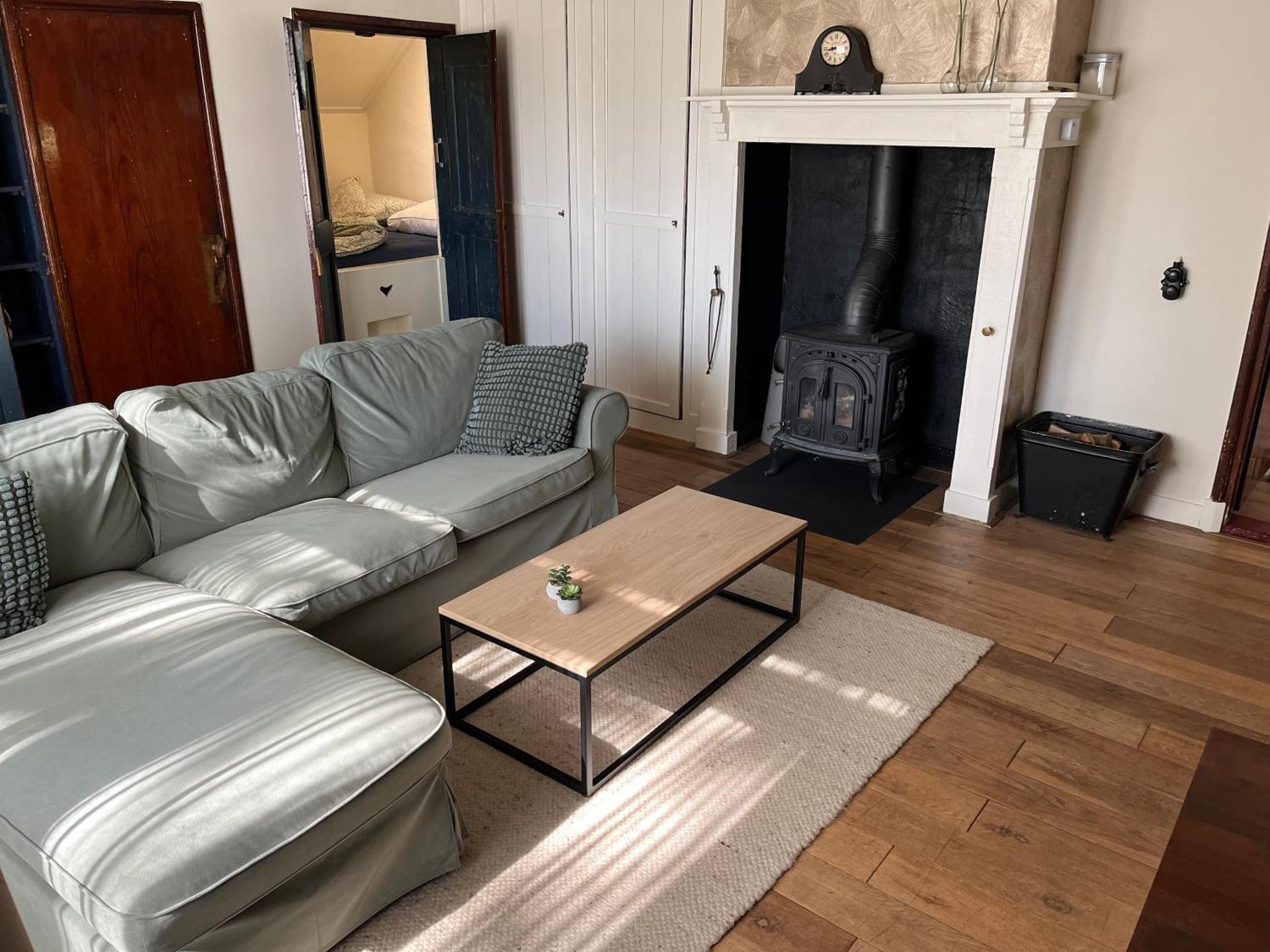 Oude gerestaureerde boerderij met bedstee