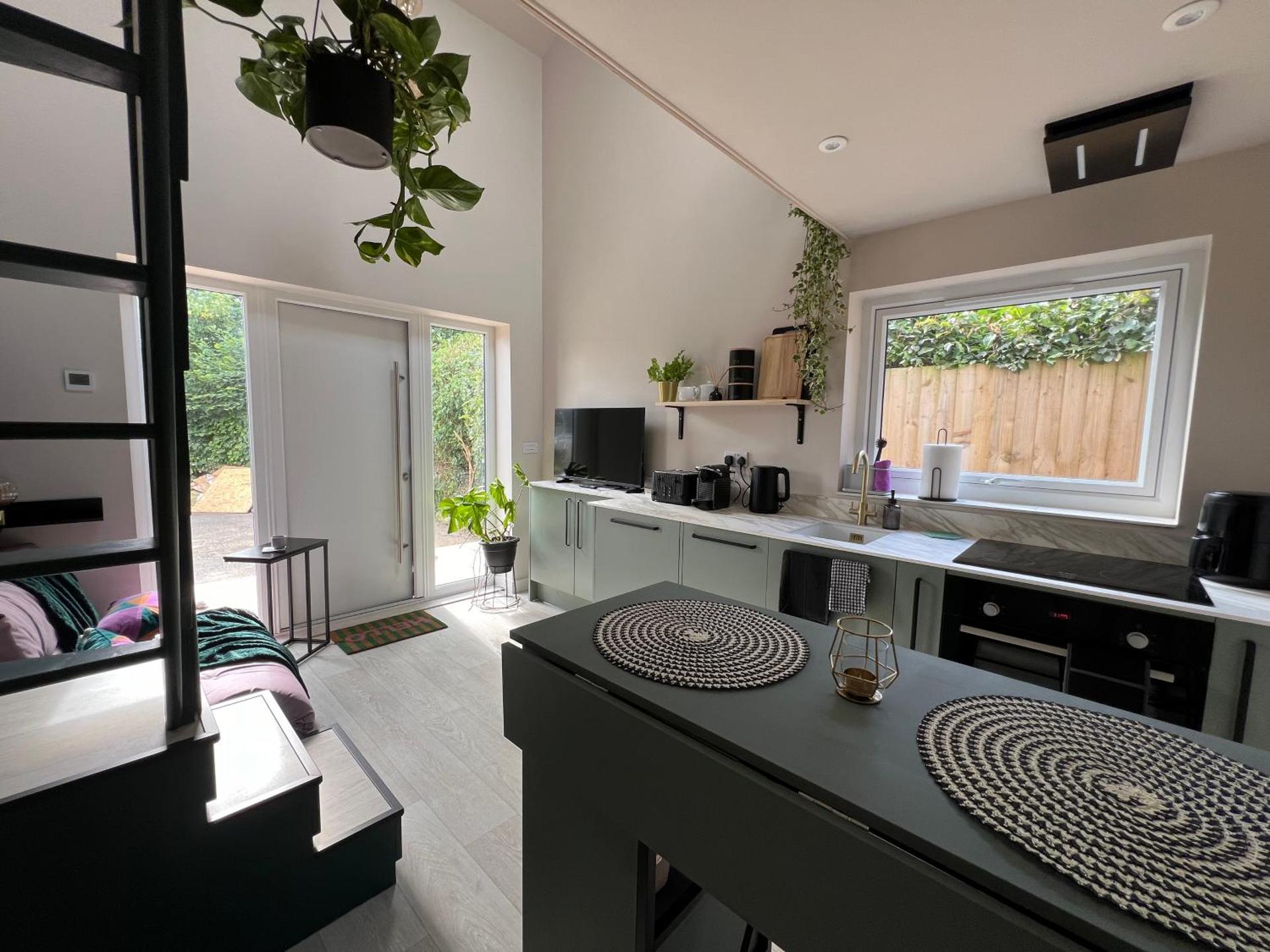 Coffee/tea facilities