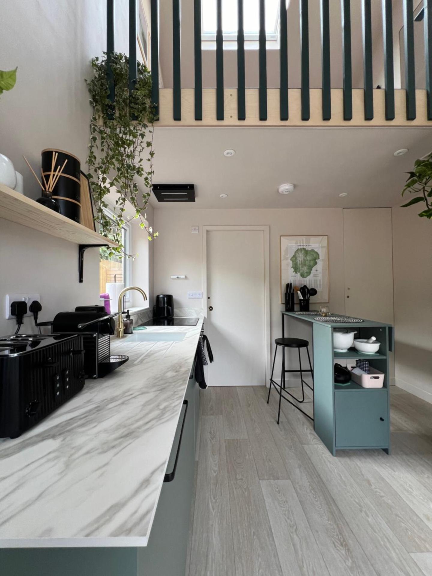 Kitchen or kitchenette