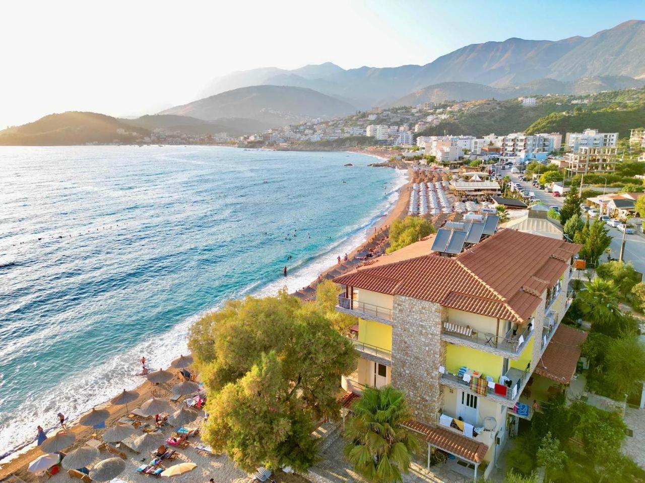 Potam'Sea Bliss 35- Beach Front, Sun Beds & Parking