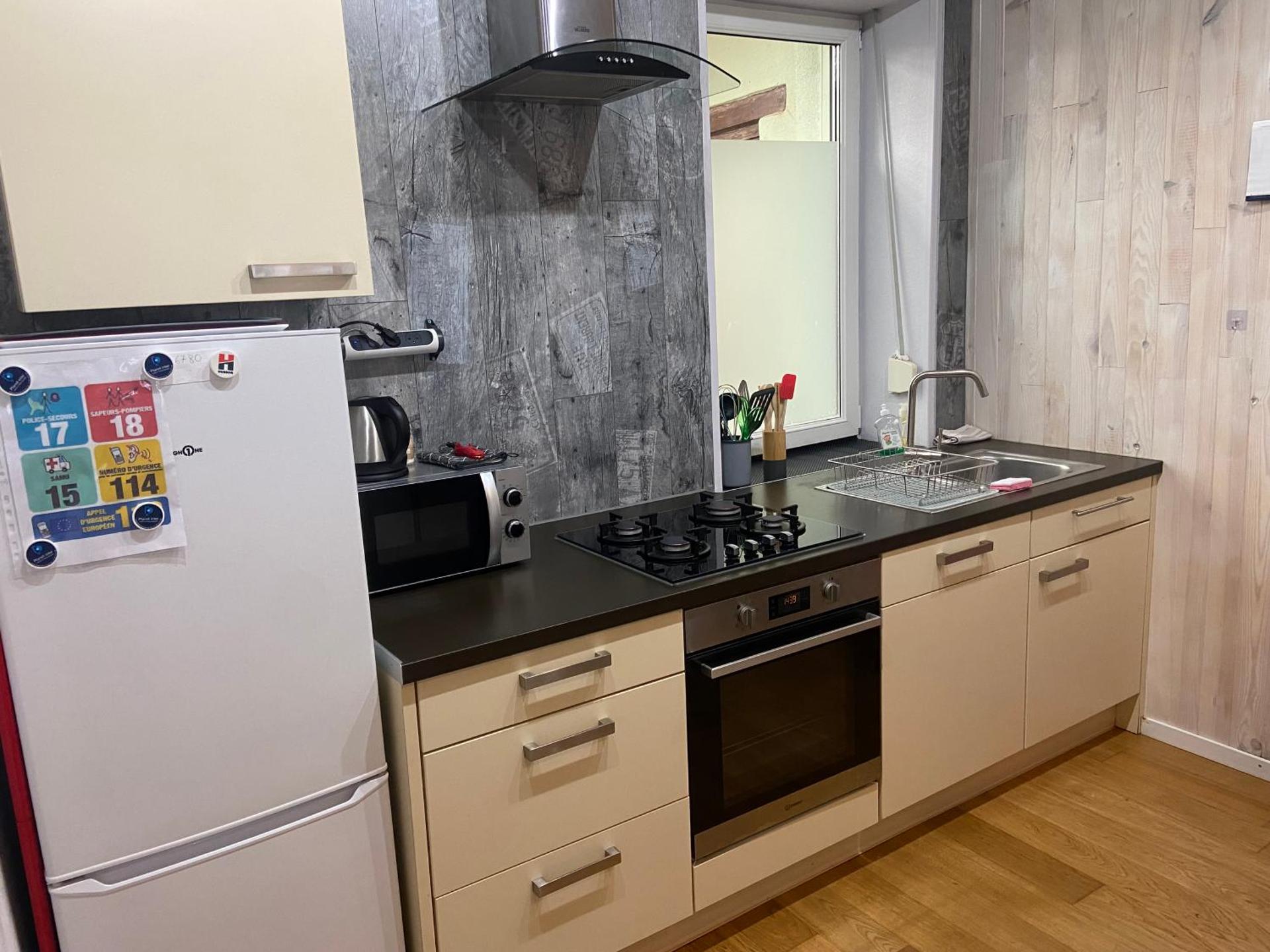 Kitchen or kitchenette