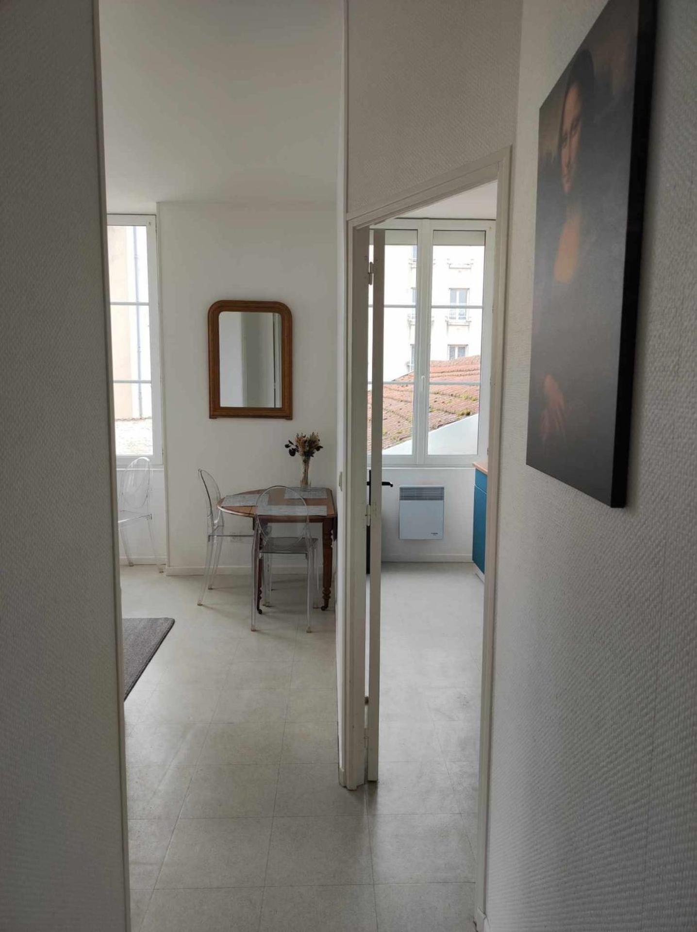 Appartement plein de charme - Centre Bar-Sur-Aube