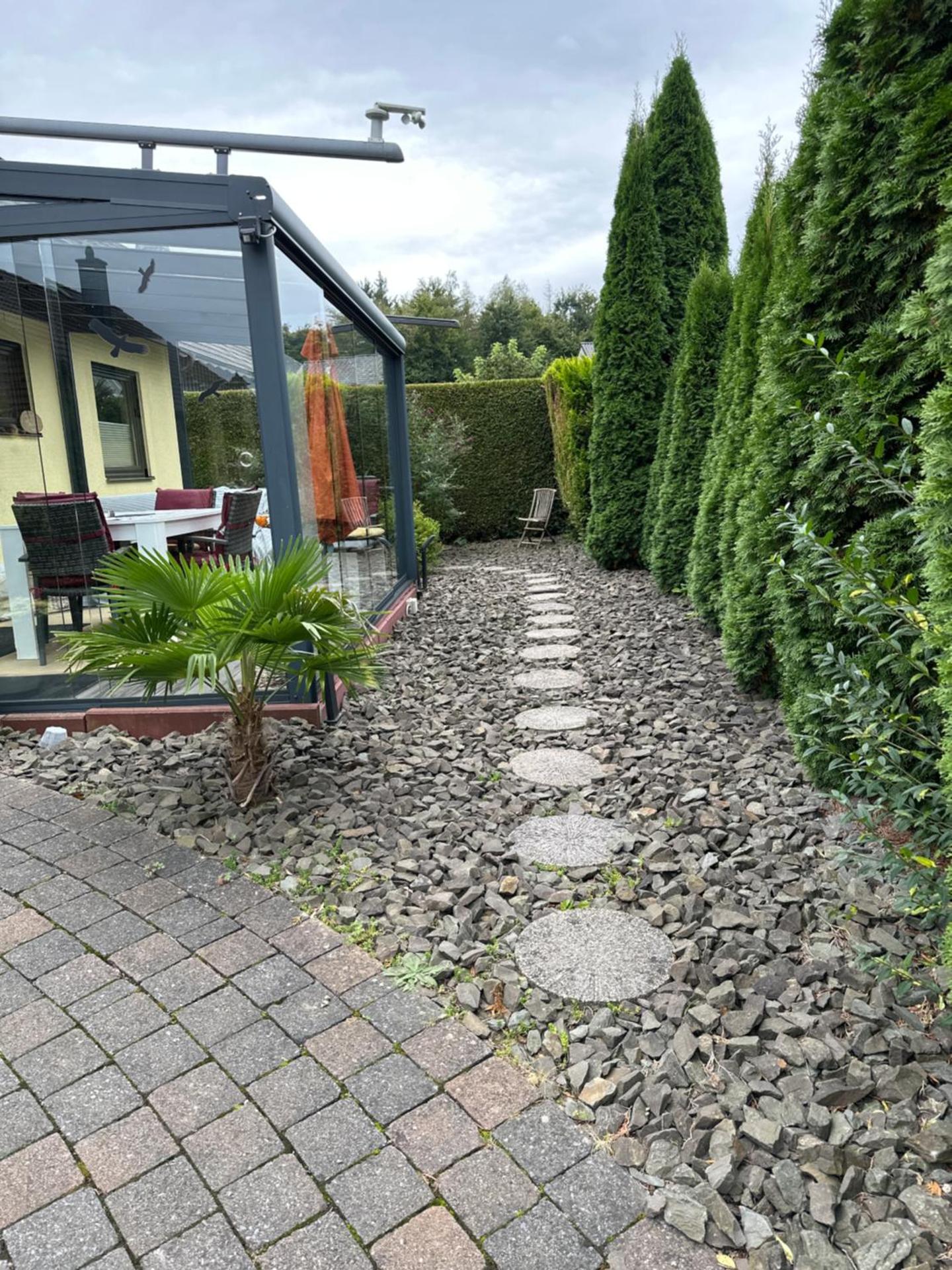 Nettes Apartment mit schönem Bad