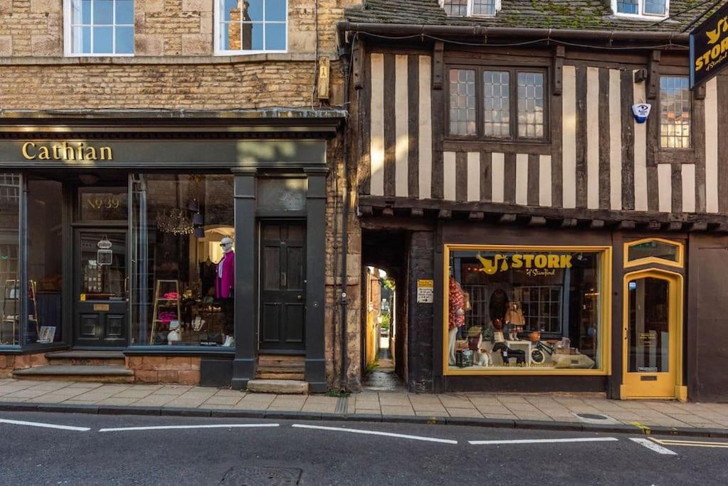 Luxury stay in centre of historic Stamford