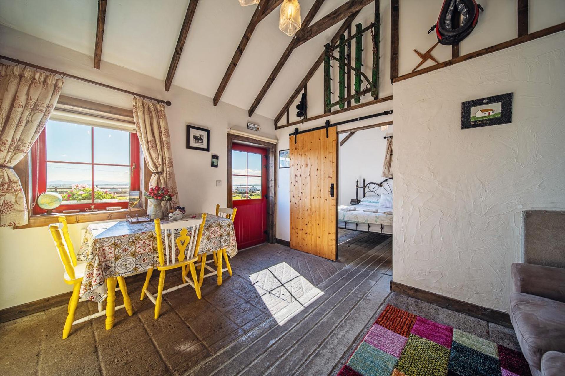 Geraghtys Farmyard Pods