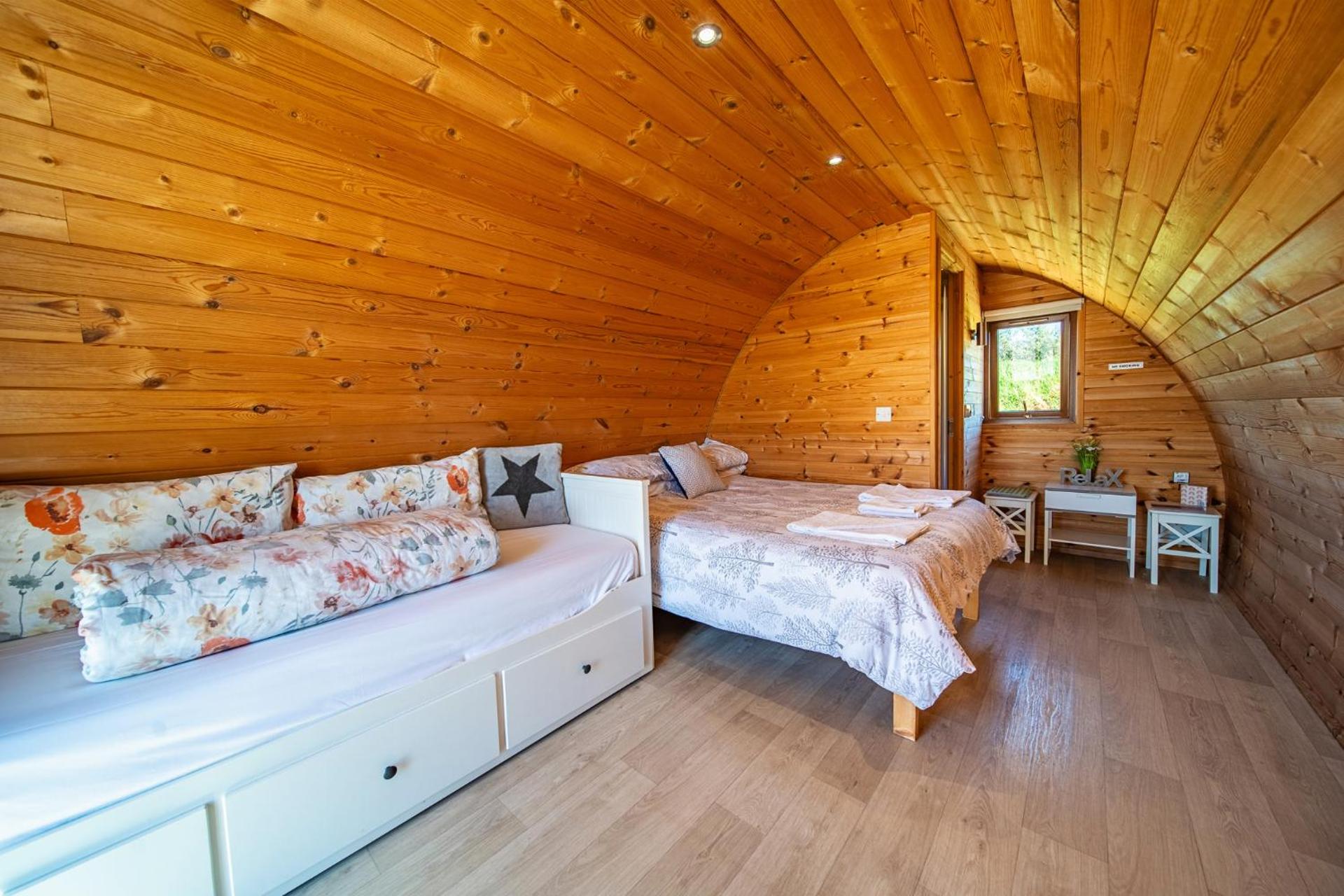 Geraghtys Farmyard Pods