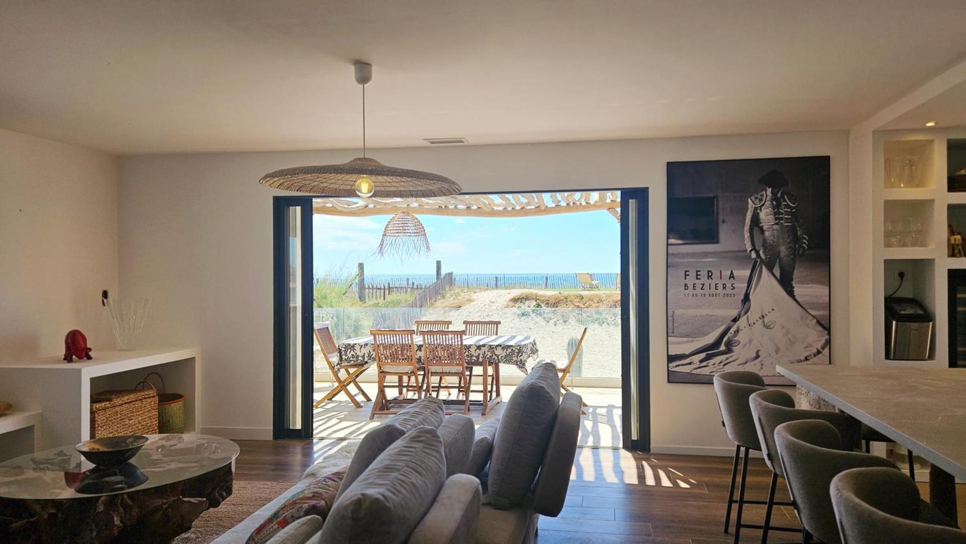 Unique en front de mer! Villa Astrea et sa piscine