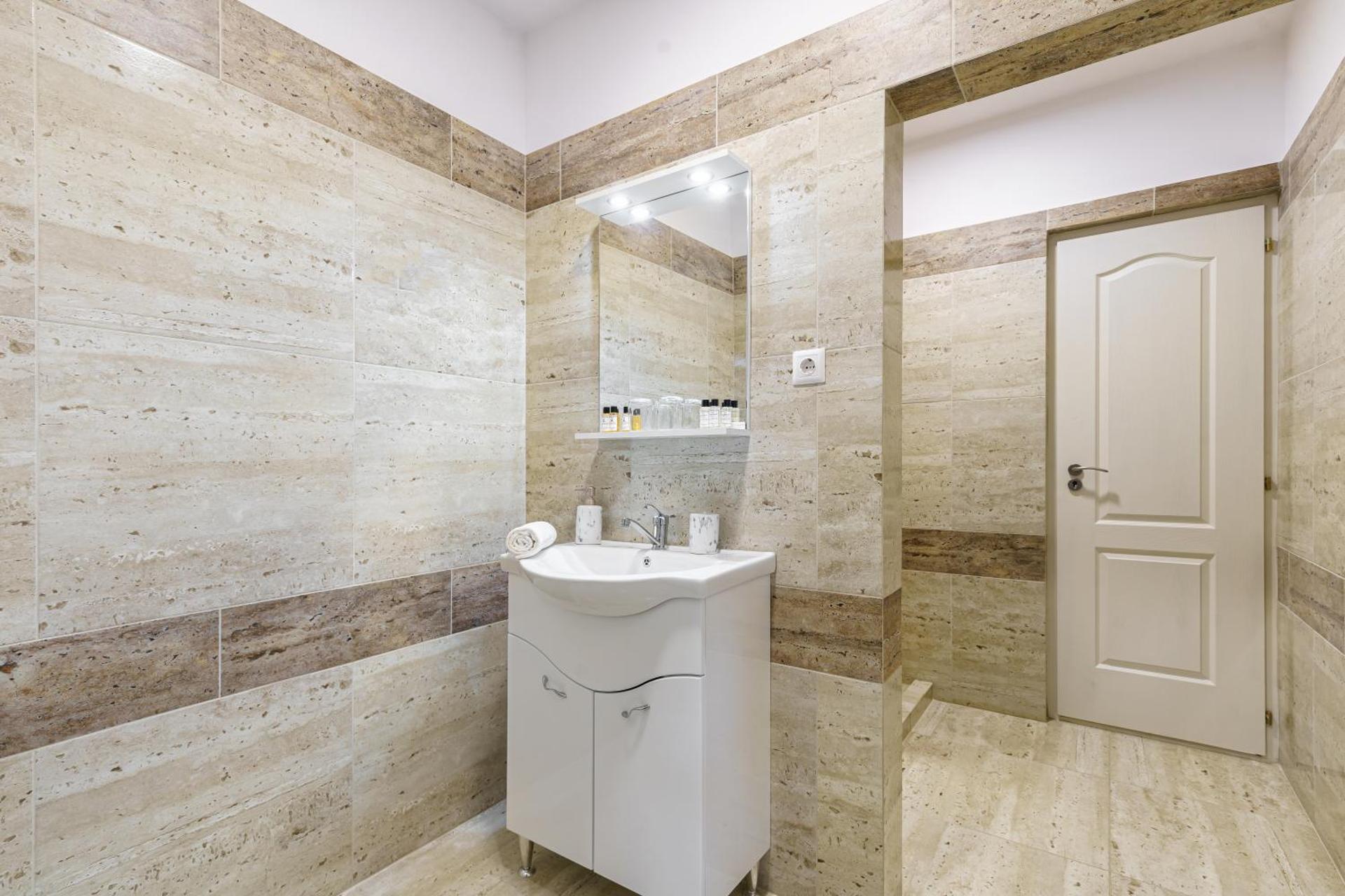 Airport Wanderer Inn - Vándor fogadó