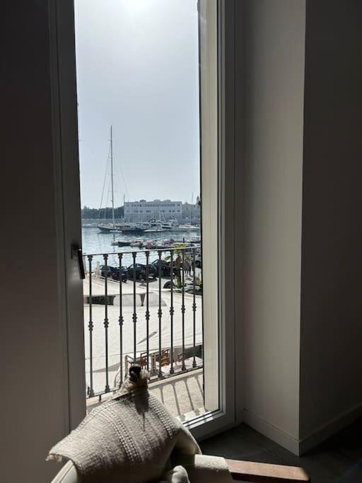 Appartamento vista mozzafiato sul porto di Trani