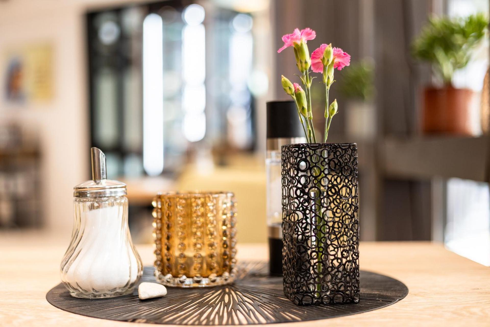 B M Hotel im Ludwig- Harms- Haus