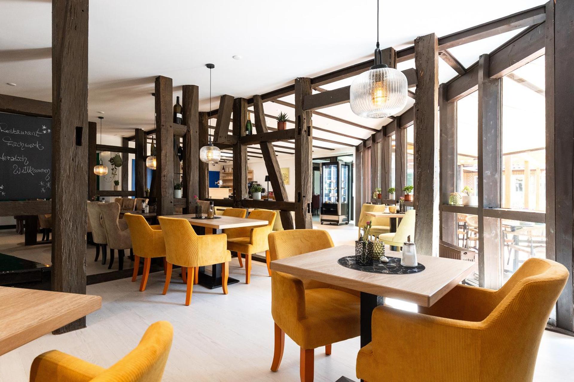 B M Hotel im Ludwig- Harms- Haus