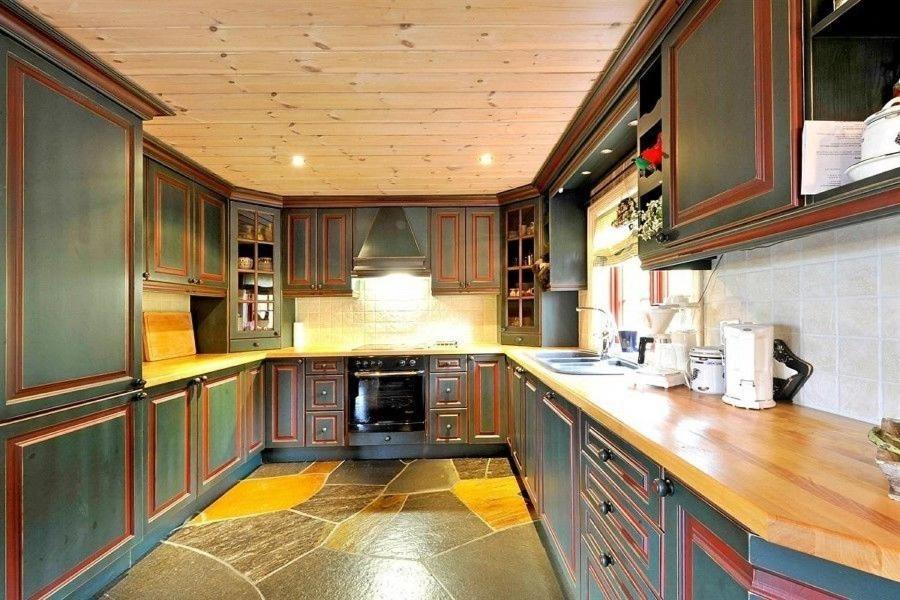 Flott hytte på Lifjell