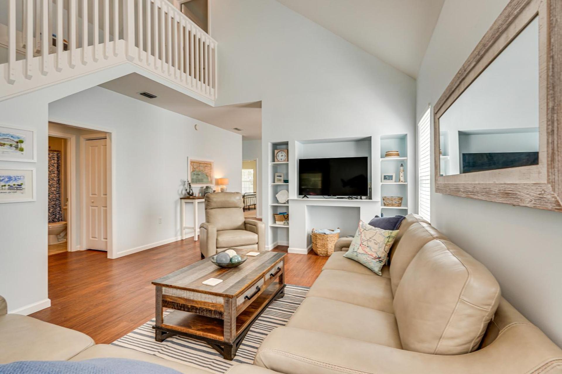 Walk to Bay and Dtwn Port St Joe Paradise with Grill!